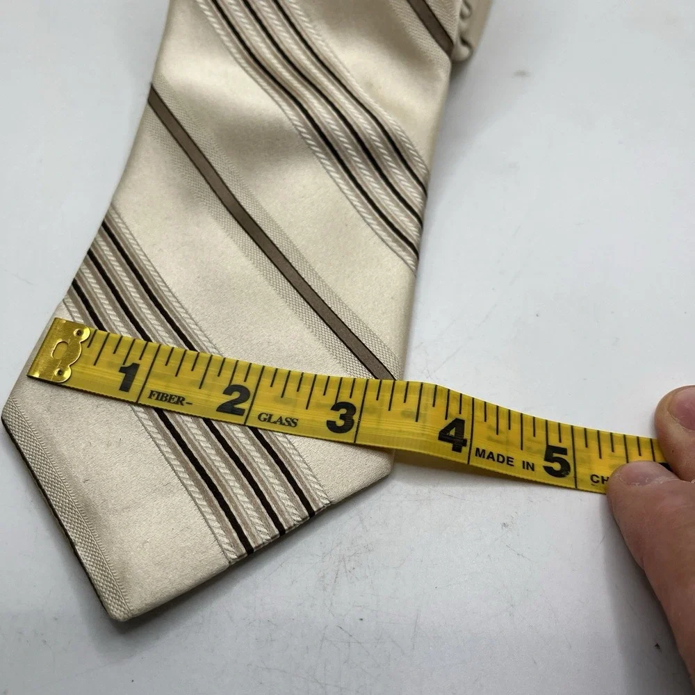 DKNY Mens 100% Silk 62